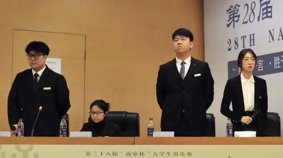为什么网辩小子不适应国际赛