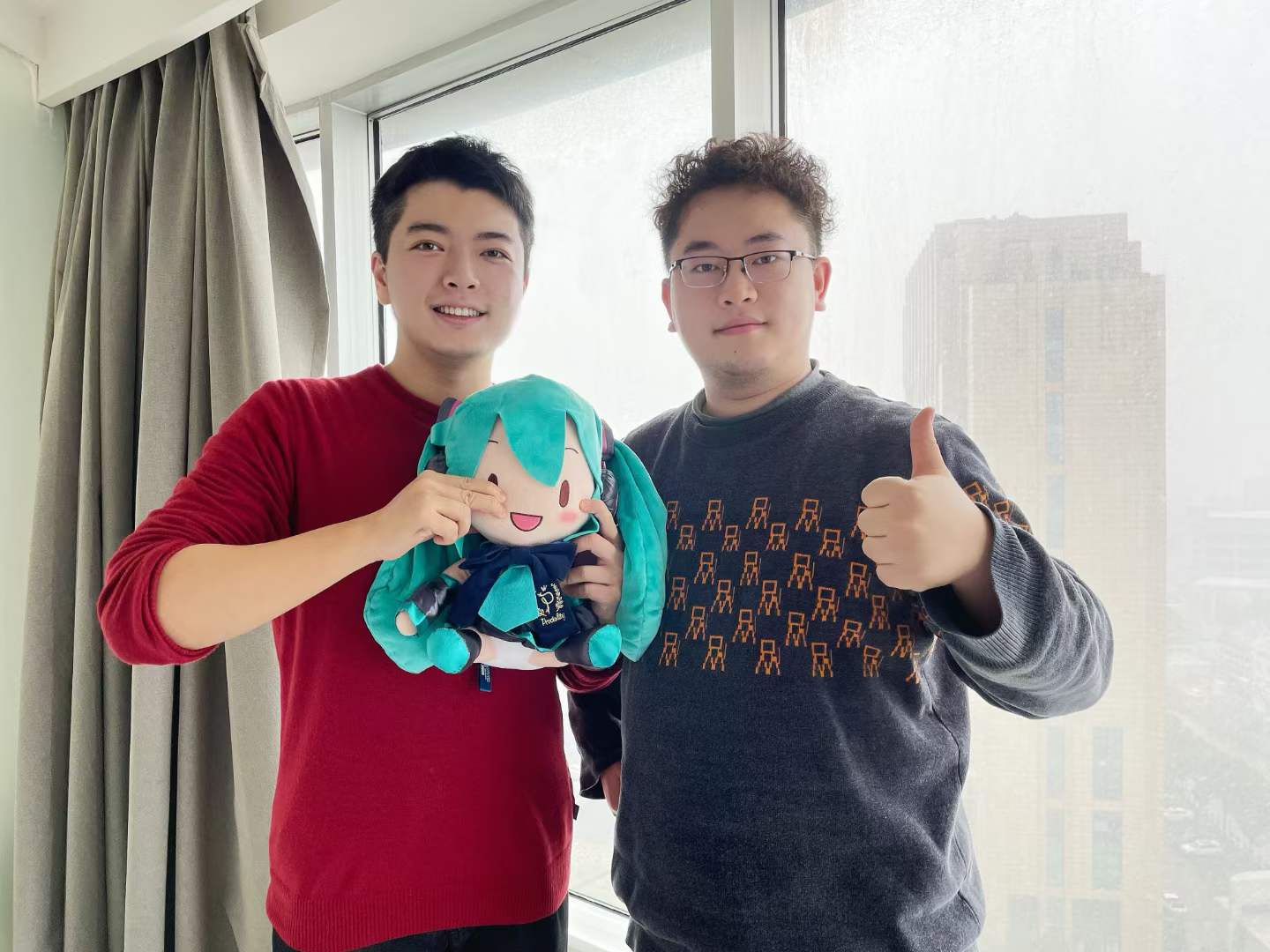 个例和数据哪个更重要，其实是一个版本问题
